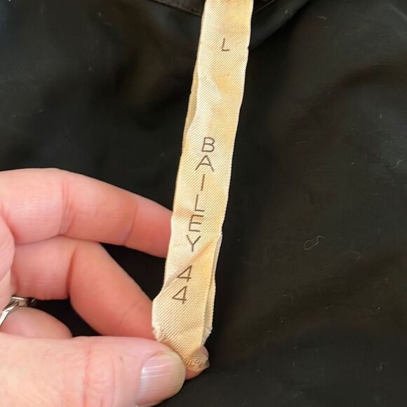 Bailey 44 large black lined dress with key hole shoulders (#1942) - Picture 4 of 5